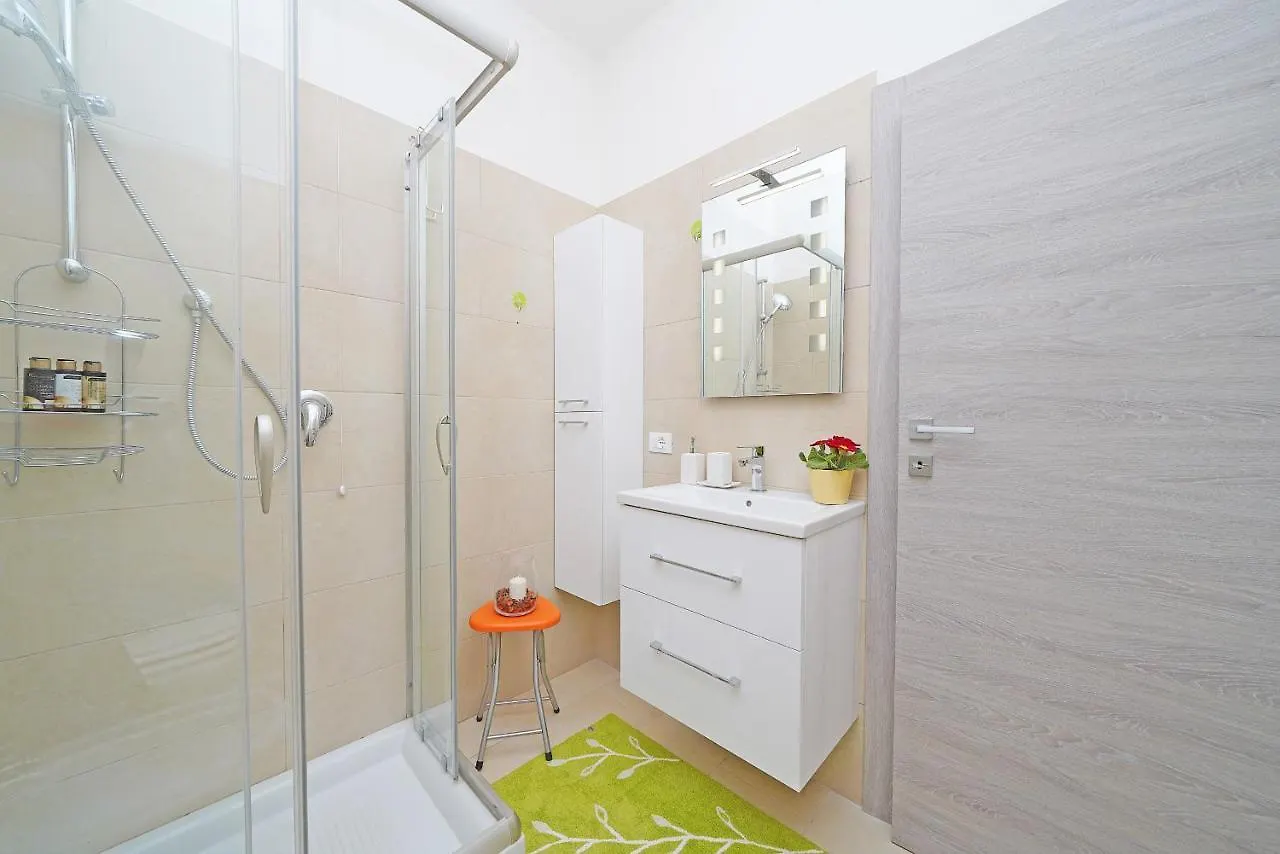 Ferienwohnung Centro Residenziale Benaco - Gardagate Manerba del Garda Italien