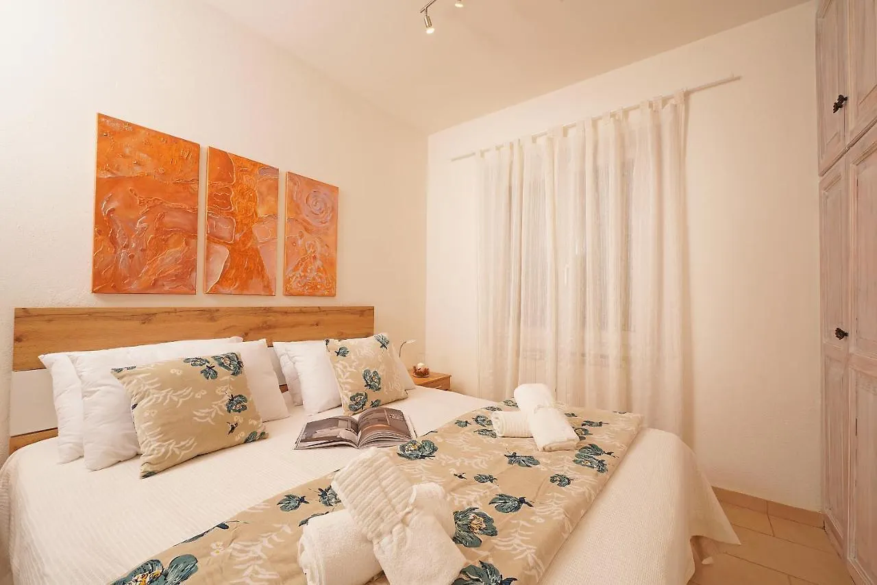 Apartment Ferienwohnung Centro Residenziale Benaco - Gardagate Manerba del Garda